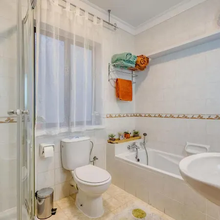 + Bright In St. Julians * San Ġiljan