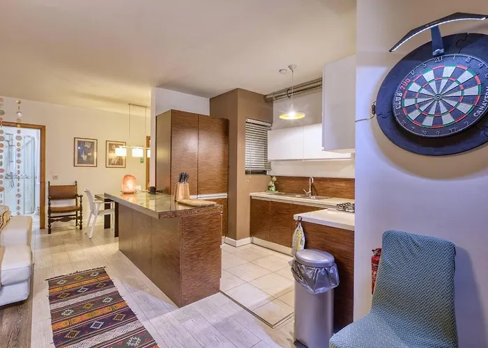 Appartement + Bright In St. Julians