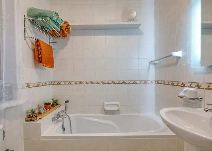 Appartement + Bright In St. Julians San Ġiljan